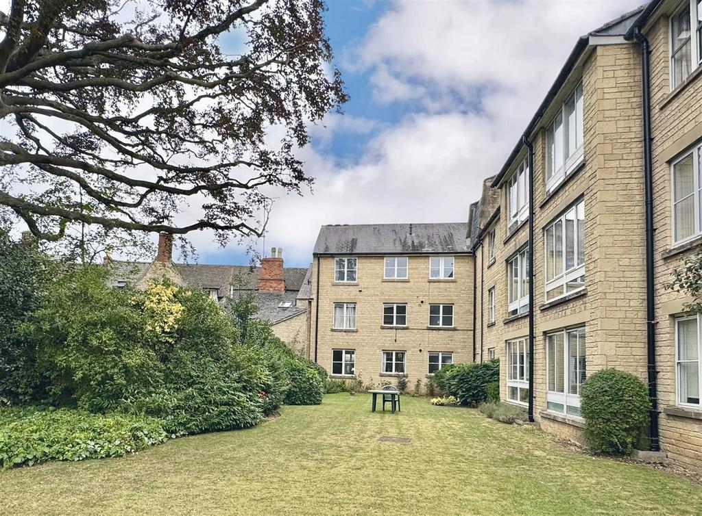 7 B9 C8704-8966-4186-BD43-0 C7 C1 B3 AA0 E3.jpeg