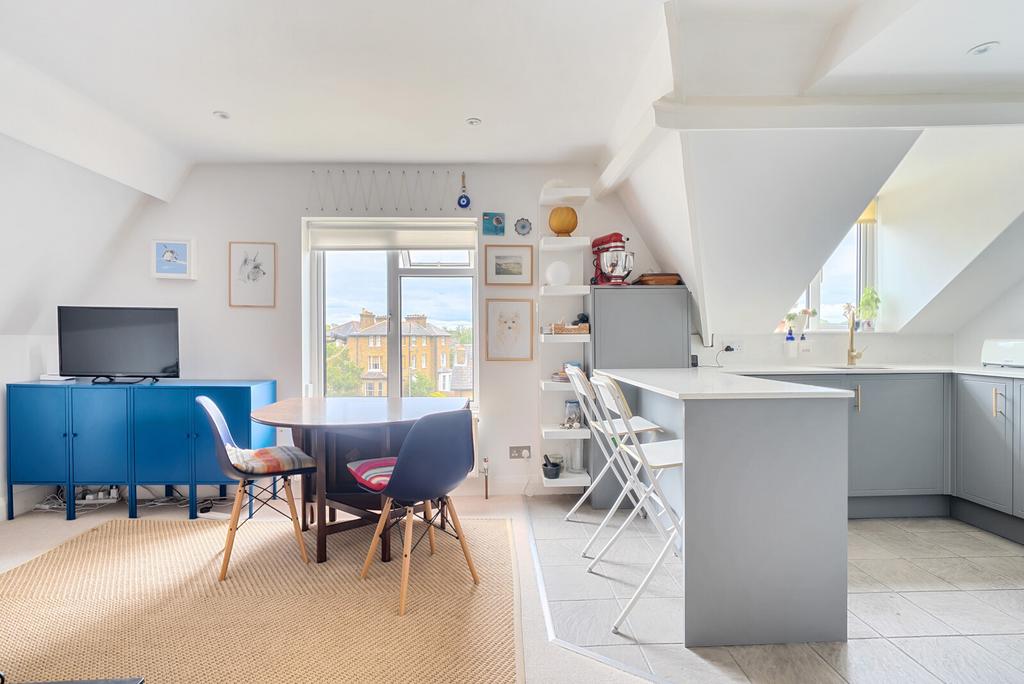 Kitchen/Living Room