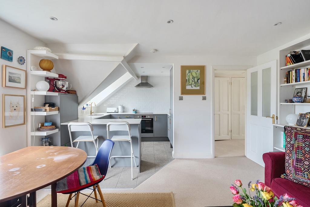 Kitchen/Living Room