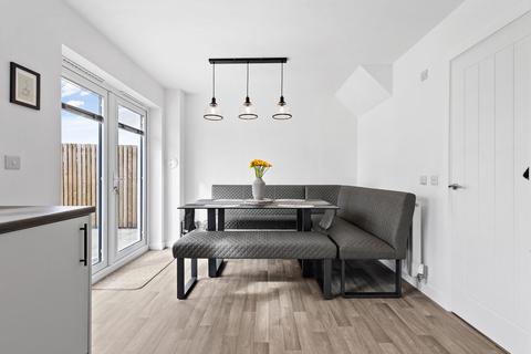 undefined, Strathearn Way, Kilmaurs, KA3