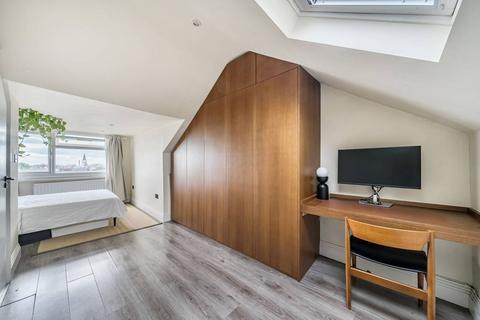 2 bedroom flat for sale, Trinity Road, Tooting Bec, London, SW17