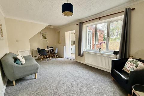 2 bedroom terraced house for sale, North Terrace, Aycliffe, Newton Aycliffe