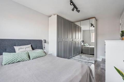 1 bedroom flat for sale, St Albans Road, North Watford