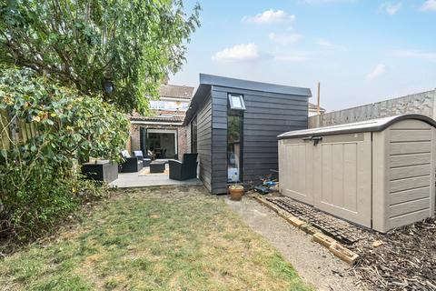 75 Cooks Spinney, Harlow, CM20 3BL
