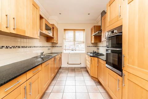 4 bedroom terraced house for sale, Redbourne Terrace, Boston, PE21
