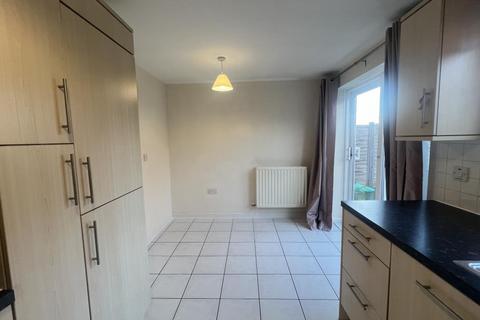 undefined, Chatsworth Park,  Winnersh,  RG41