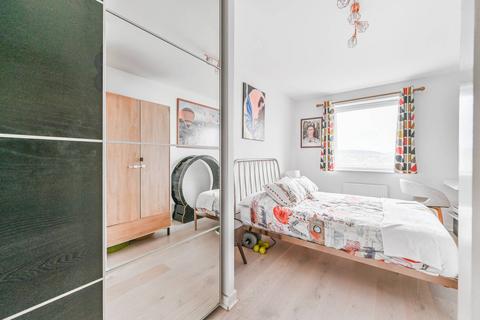 1 bedroom flat for sale, London Road, Thornton Heath, CR7