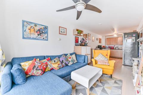 1 bedroom flat for sale, London Road, Thornton Heath, CR7