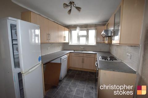 17, Heaton Court High Street, Cheshunt, Waltham Cross, EN8 0AD
