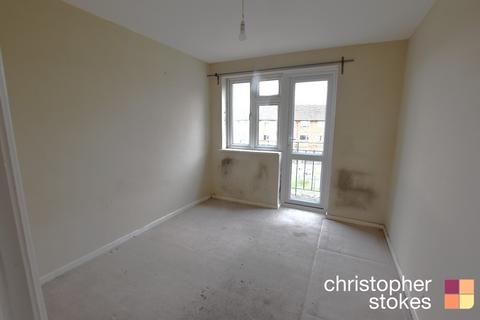17, Heaton Court High Street, Cheshunt, Waltham Cross, EN8 0AD