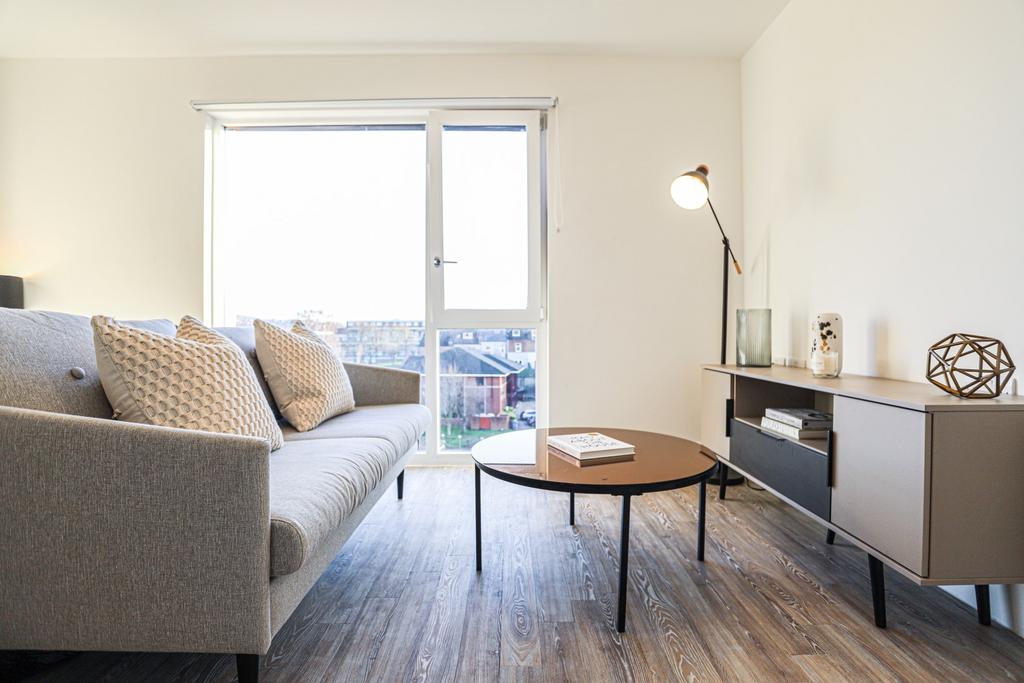 Apartment in Sheffield, South Yorkshire - View 5
