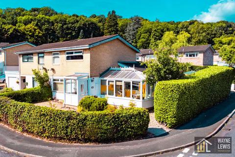 Bryngwennol, Llanbradach, Caerphilly, CF83 3PR