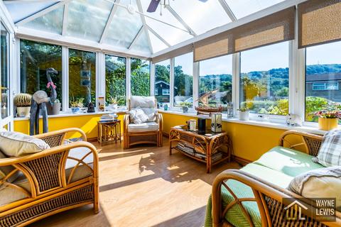 3 bedroom semi-detached house for sale, Bryngwennol, Llanbradach, Caerphilly, CF83 3PR