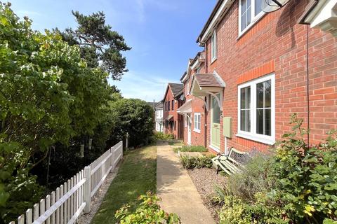 2 bedroom terraced house for sale, Armscote Grove, Hatton Park, Warwick