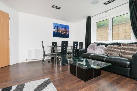 2 bedroom flat to rent, 1594L Pilrig Heights, Edinburgh, EH6 5FG
