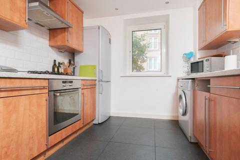 2 bedroom flat to rent, 1594L Pilrig Heights, Edinburgh, EH6 5FG