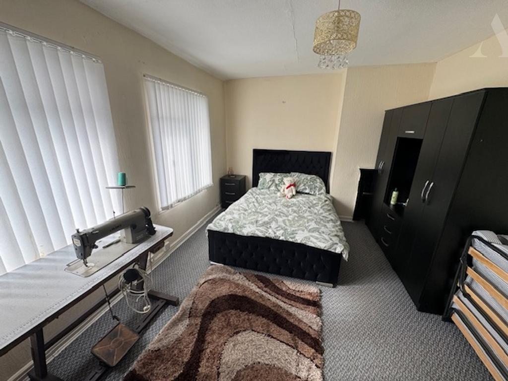85 Crossfield Road Bedroom 1
