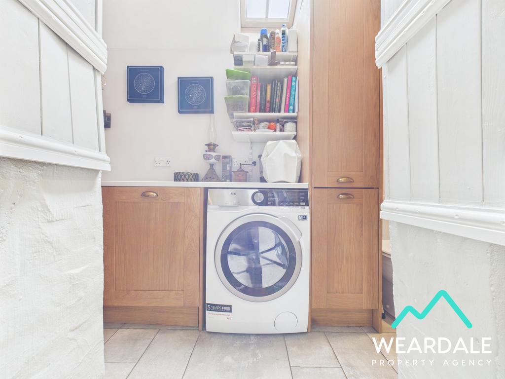 Utility room and WC