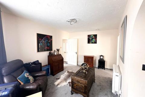 1 bedroom apartment for sale, Huntspill Road, Highbridge, Somerset, TA9
