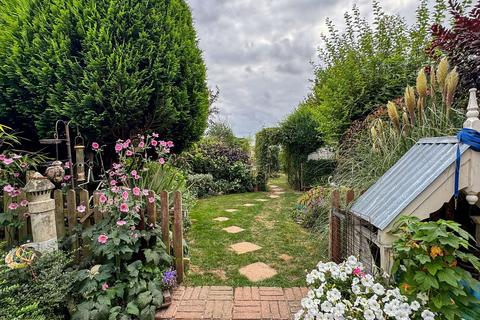 4 bedroom semi-detached house for sale, St. Richards Road, Deal CT14