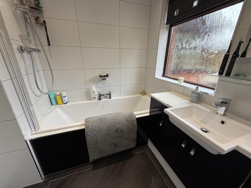 BATHROOM &amp; WC