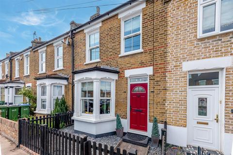 15 Reventlow Road, London, SE9 2DJ