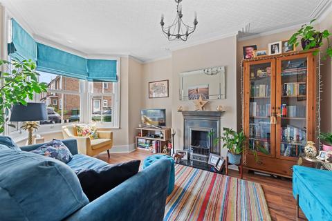 15 Reventlow Road, London, SE9 2DJ