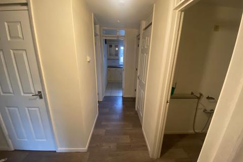 2 bedroom flat for sale, Leicester LE5