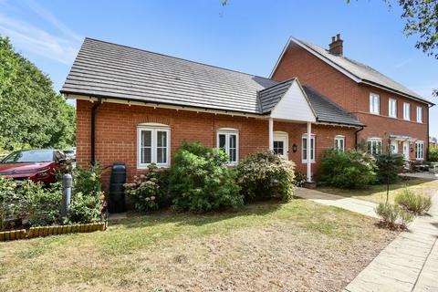 3 bedroom bungalow for sale, Hilton Close, Kempston, Bedford, MK42