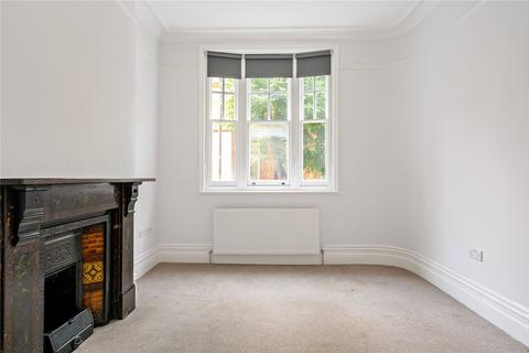 3 bedroom apartment to rent, Handel Street, London, WC1N
