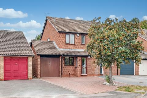 Highdown Crescent, Shirley, B90