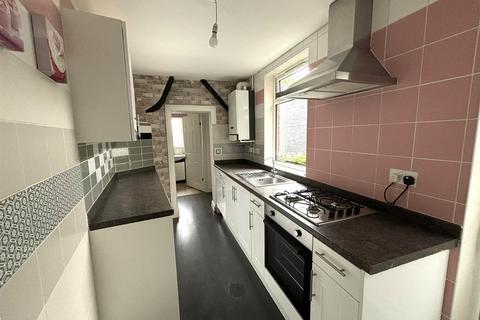 3 bedroom terraced house for sale, Ball Haye Green, Leek