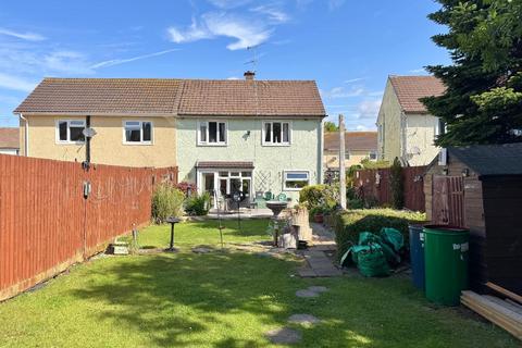3 bedroom semi-detached house for sale, Hawthorne Avenue, Penarth