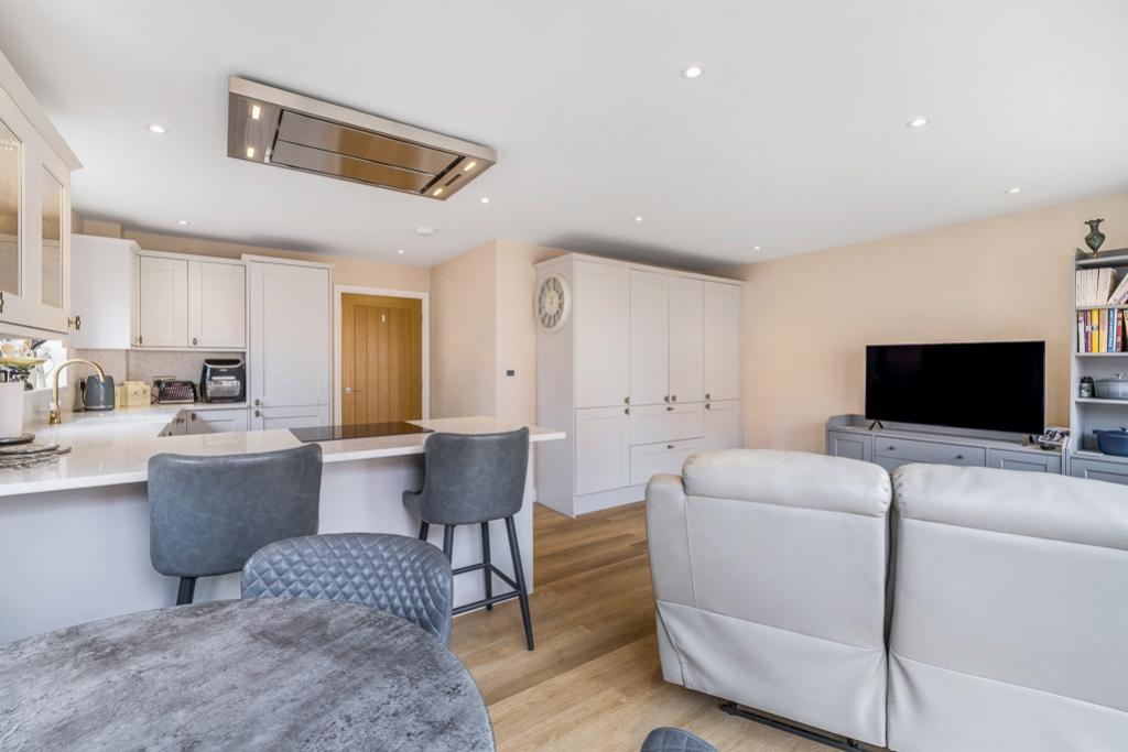1 Parker Close (Frampton)-24