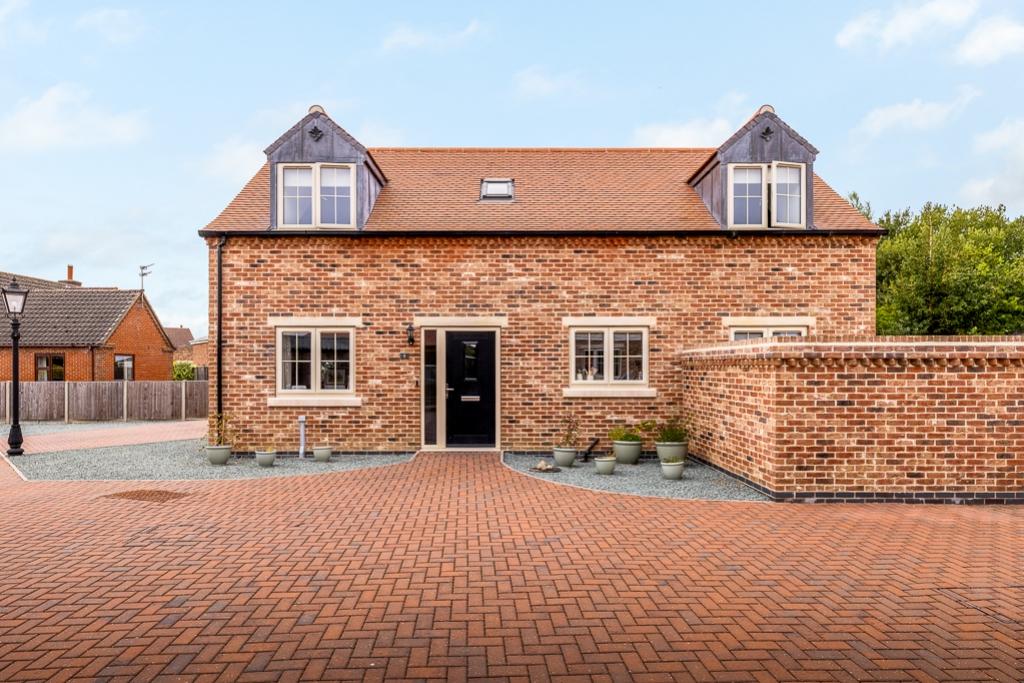 1 Parker Close (Frampton)-6