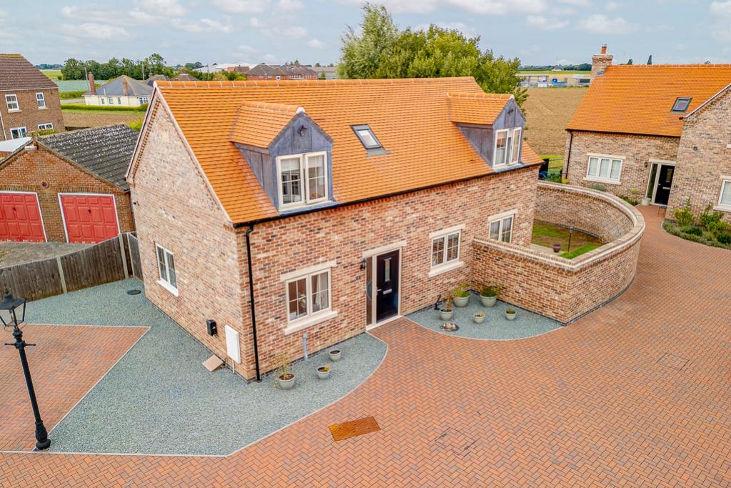 1 Parker Close (Frampton)-2