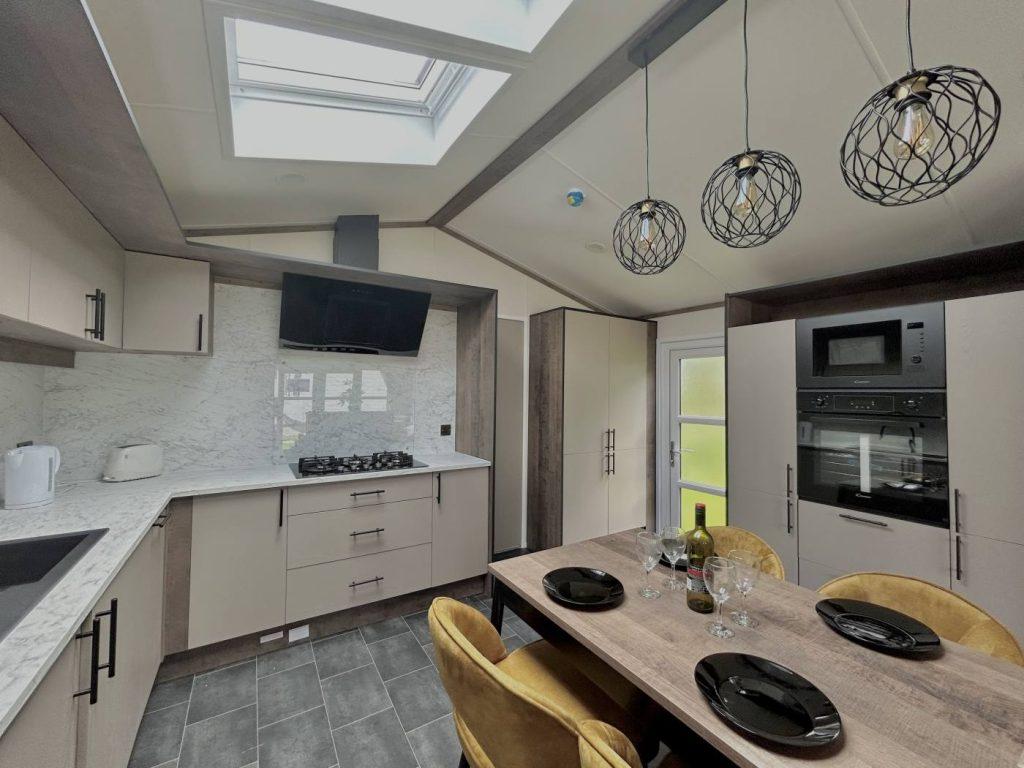 Kitchen 4