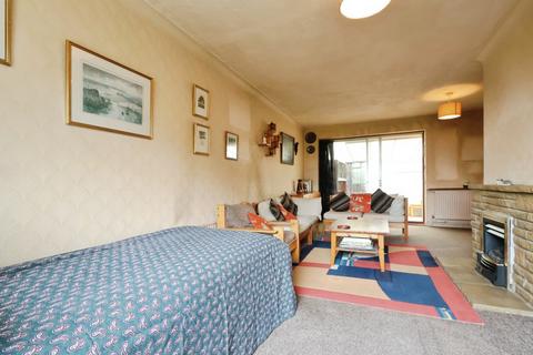 19 Broadmead, Hitchin, SG4 9LU