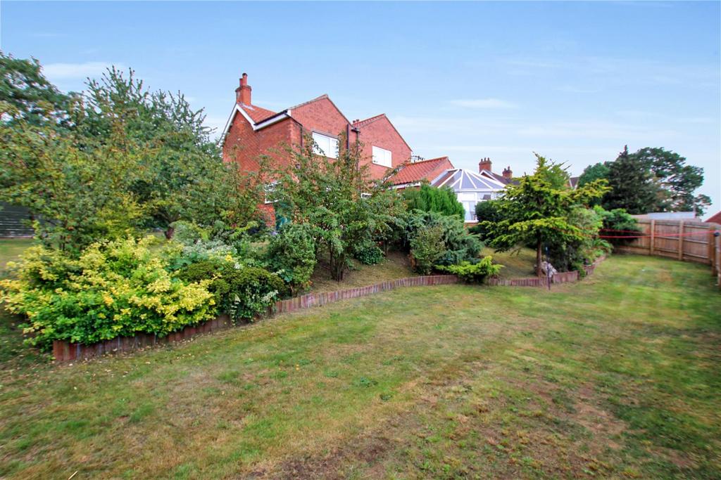 Lower Rear Garden.JPG