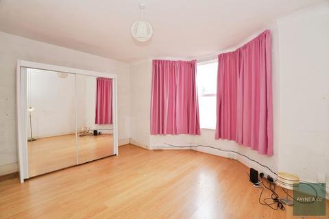 3 bedroom end of terrace house for sale, Balfour Road, Ilford, IG1