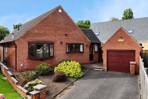 3 bedroom detached bungalow for sale, Minsthorpe Lane, South Elmsall WF9