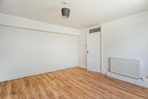 31 White Beams, Park Street, St Albans, AL2 2RT