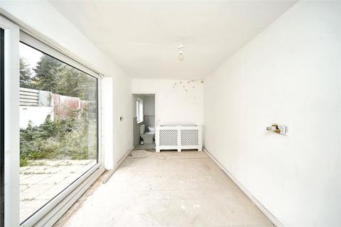 undefined, Rayleigh Road, Pennfields, Wolverhampton, West Midlands, WV3