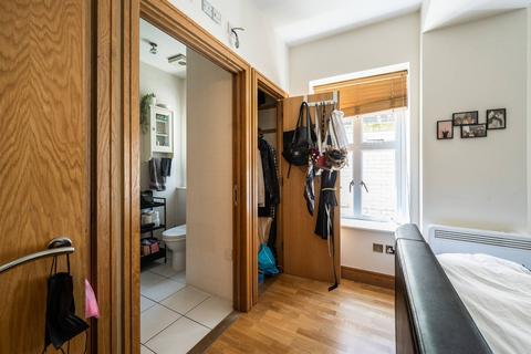 2 bedroom flat to rent, Marylebone Road, Marylebone, London, NW1