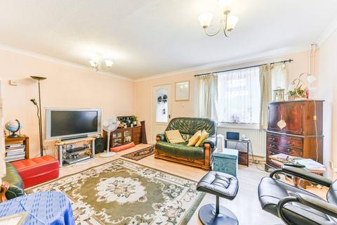 3 bedroom terraced house for sale, Virginia Close, New Malden, KT3