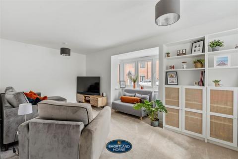 3 bedroom detached house for sale, Jones Road, Warwick CV34