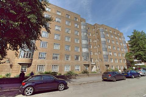 1 bedroom retirement property for sale, Wilbury Road, Hove.