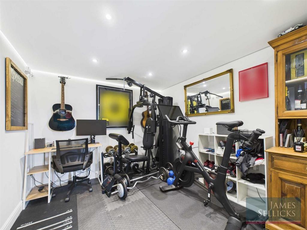 Home Office / Gym