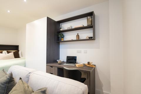 undefined, Apt 008, Churchill House Residence, 17 Wellington Street LS1