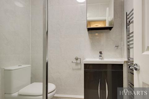 196 Green Street, Enfield, EN3 7LA